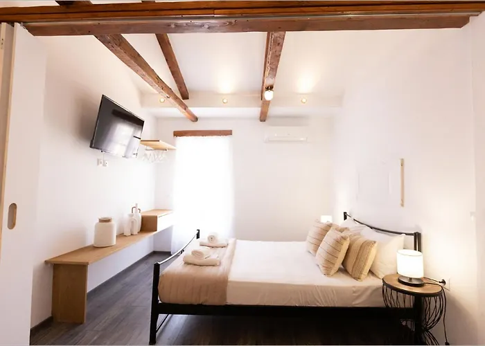 Ziv Boutique Town Square Lefkada City