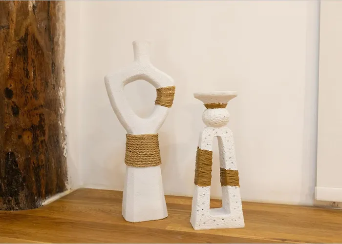 Ziv Boutique Town Square