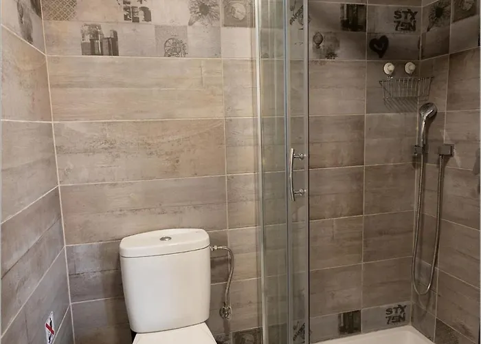 Ziv Boutique Town Square