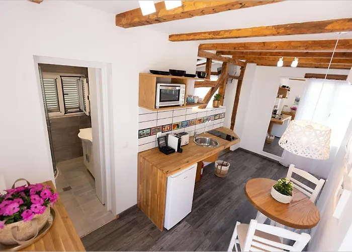 Apartment Ziv Boutique Town Square