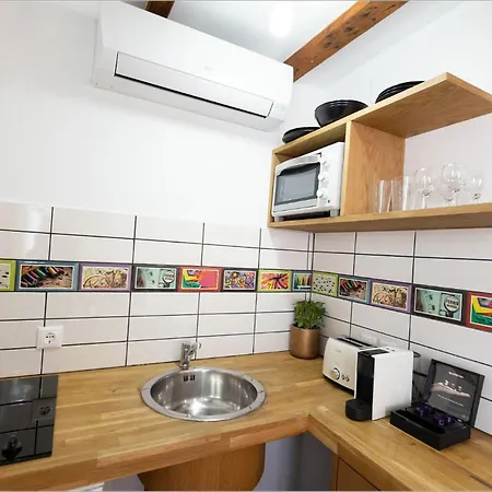 Ziv Boutique Town Square Lefkáda