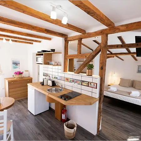 Ziv Boutique Town Square Lefkáda